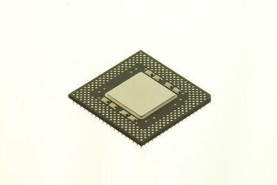 HP - P55C/200MHz Microprocessor